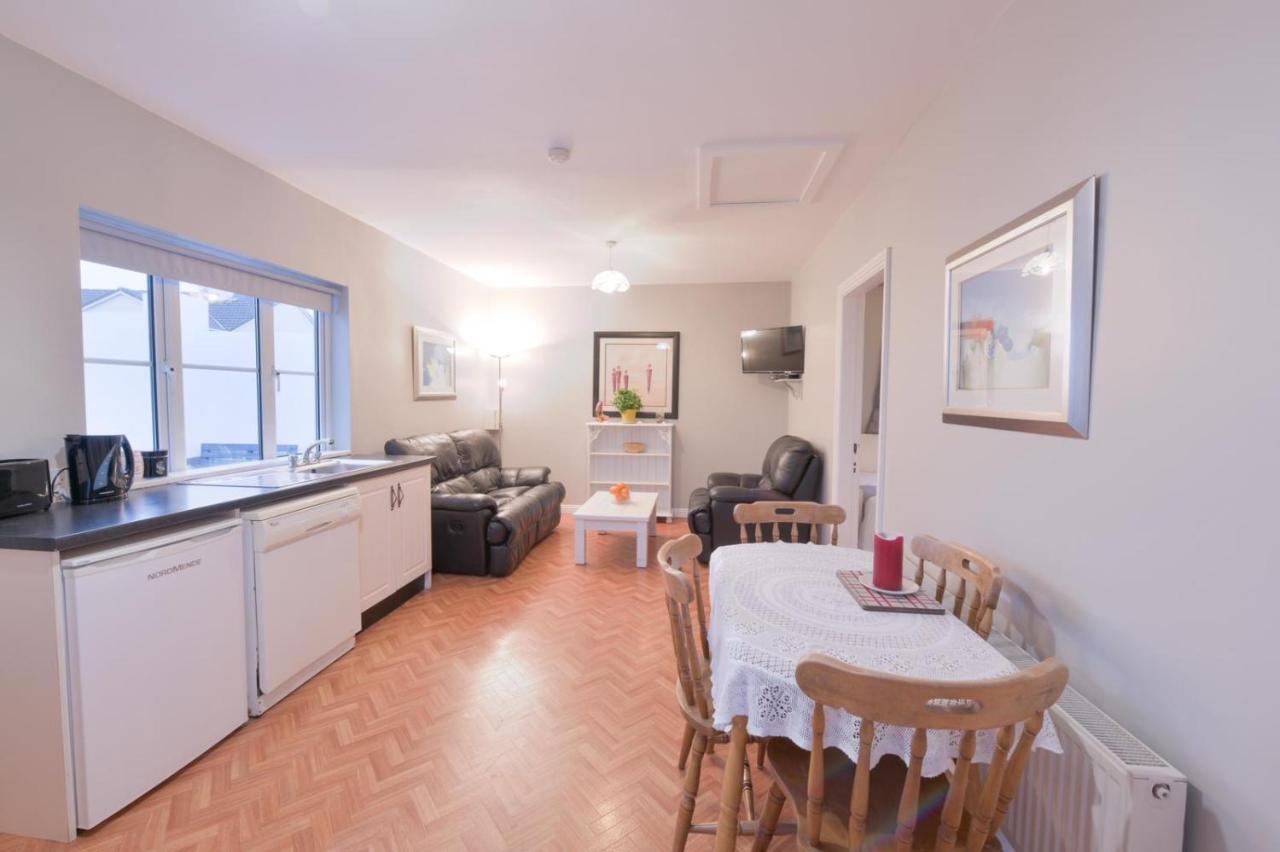 Ocean Breeze Apartment اهينتش المظهر الخارجي الصورة