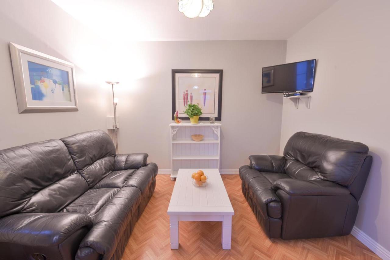 Ocean Breeze Apartment اهينتش المظهر الخارجي الصورة