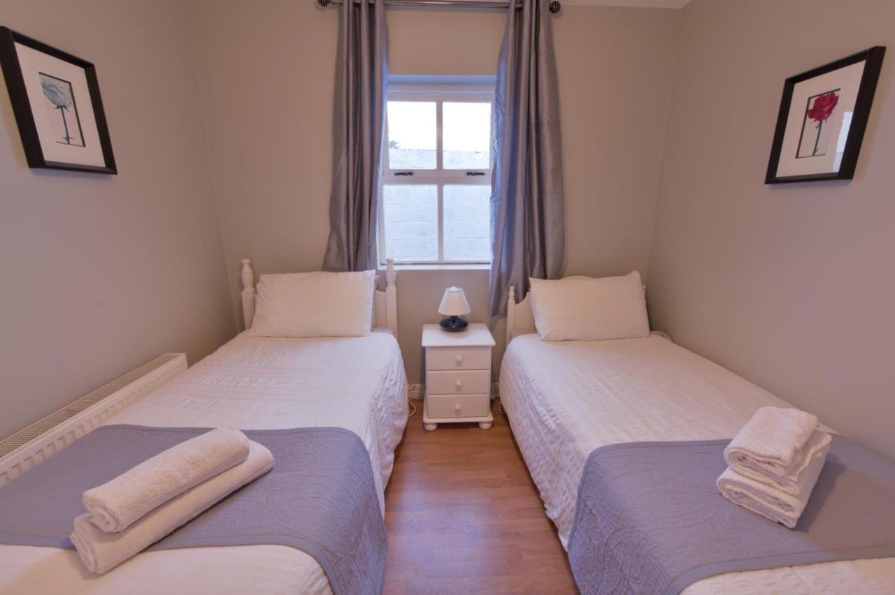 Ocean Breeze Apartment اهينتش المظهر الخارجي الصورة